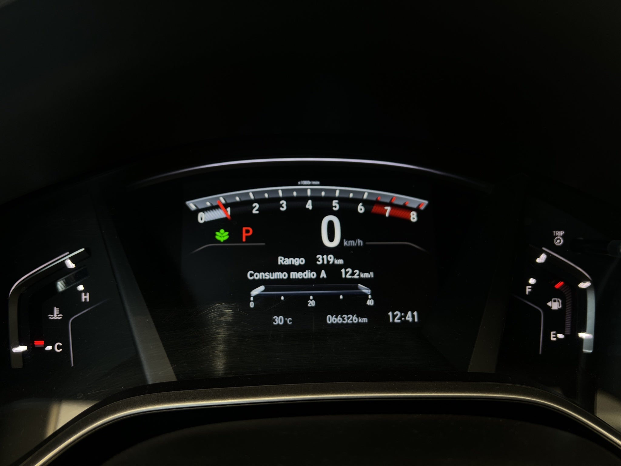 2019 Honda CR-V VUD 5 pts. Turbo Plus, 1.5T, CVT, piel, RA-18 (línea anterior)