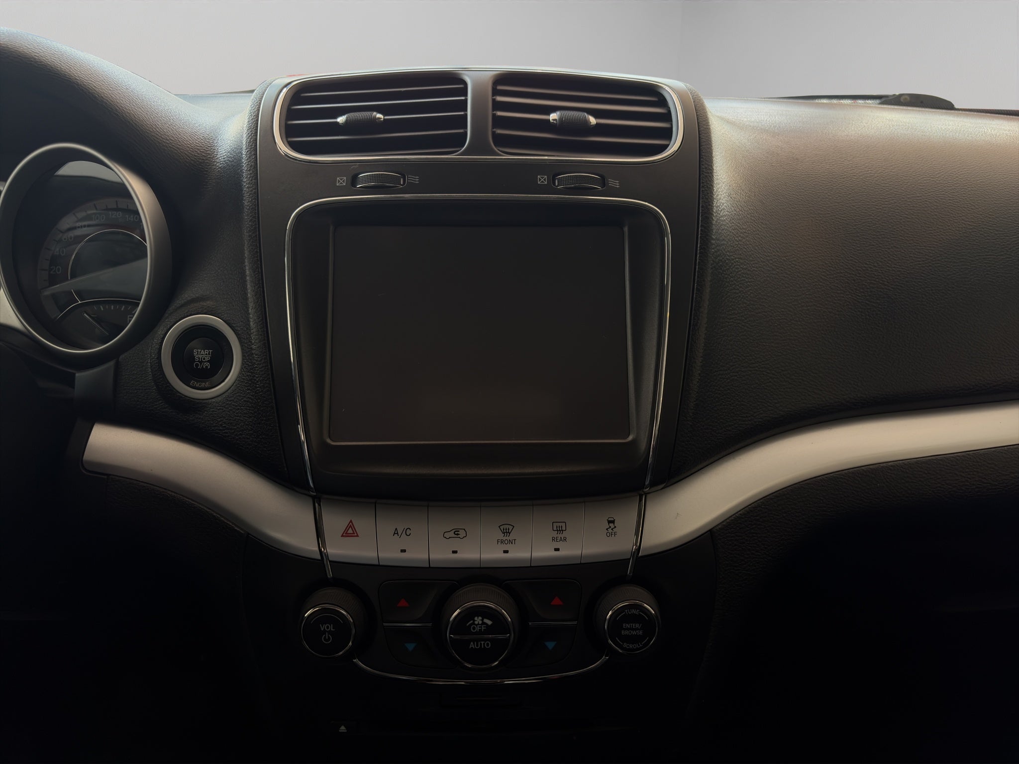 2016 Dodge Journey VUD 5 pts. SXT, 2.4l, TA, VE, BL, 7 pas., RA-17