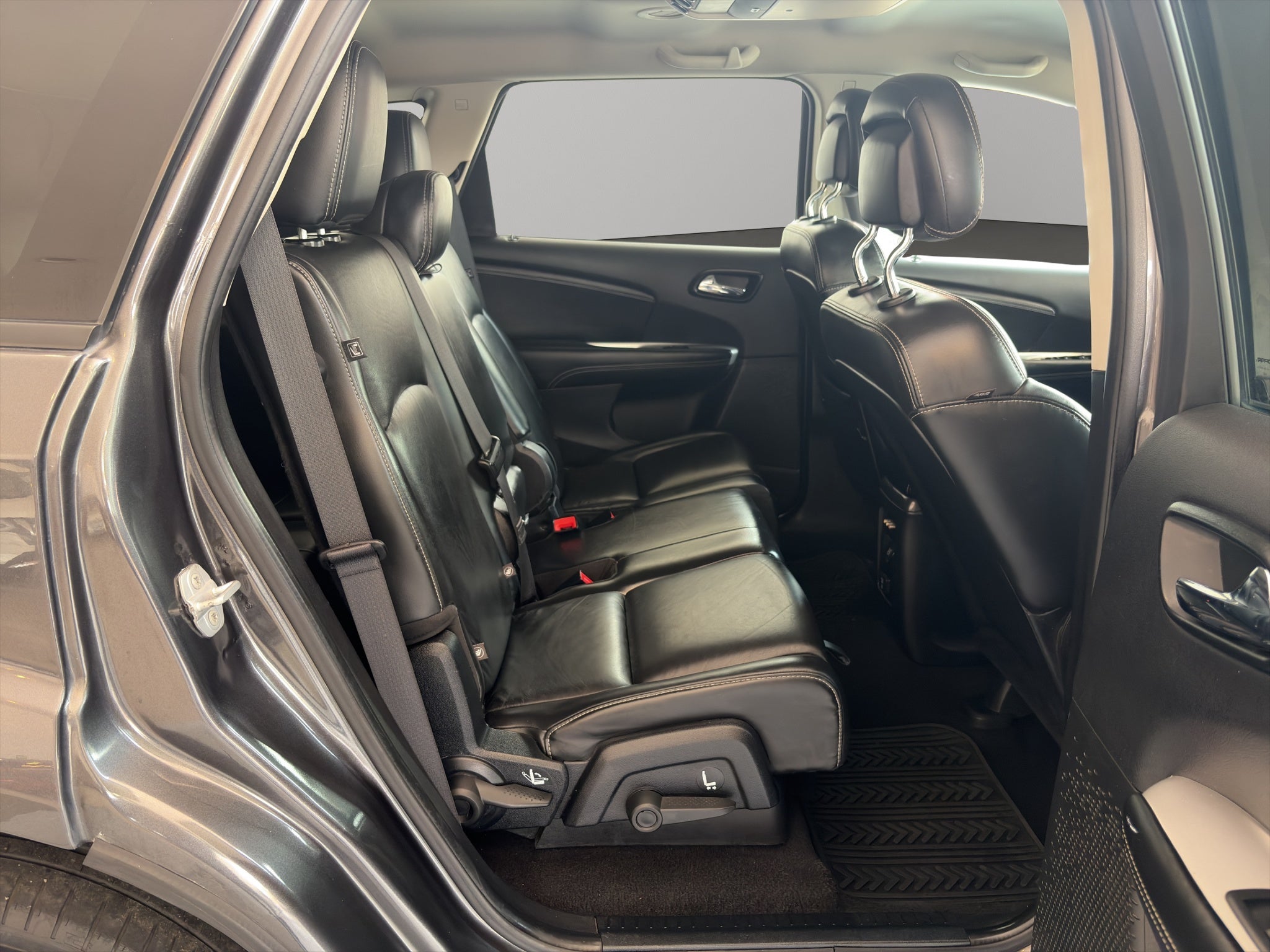 2016 Dodge Journey VUD 5 pts. SXT, 2.4l, TA, VE, BL, 7 pas., RA-17