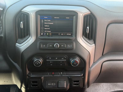 2021 Chevrolet Comerciales Silverado Pick-Up 4 pts. WT, Doble Cab., V6, 4.3l, TA, a/ac.