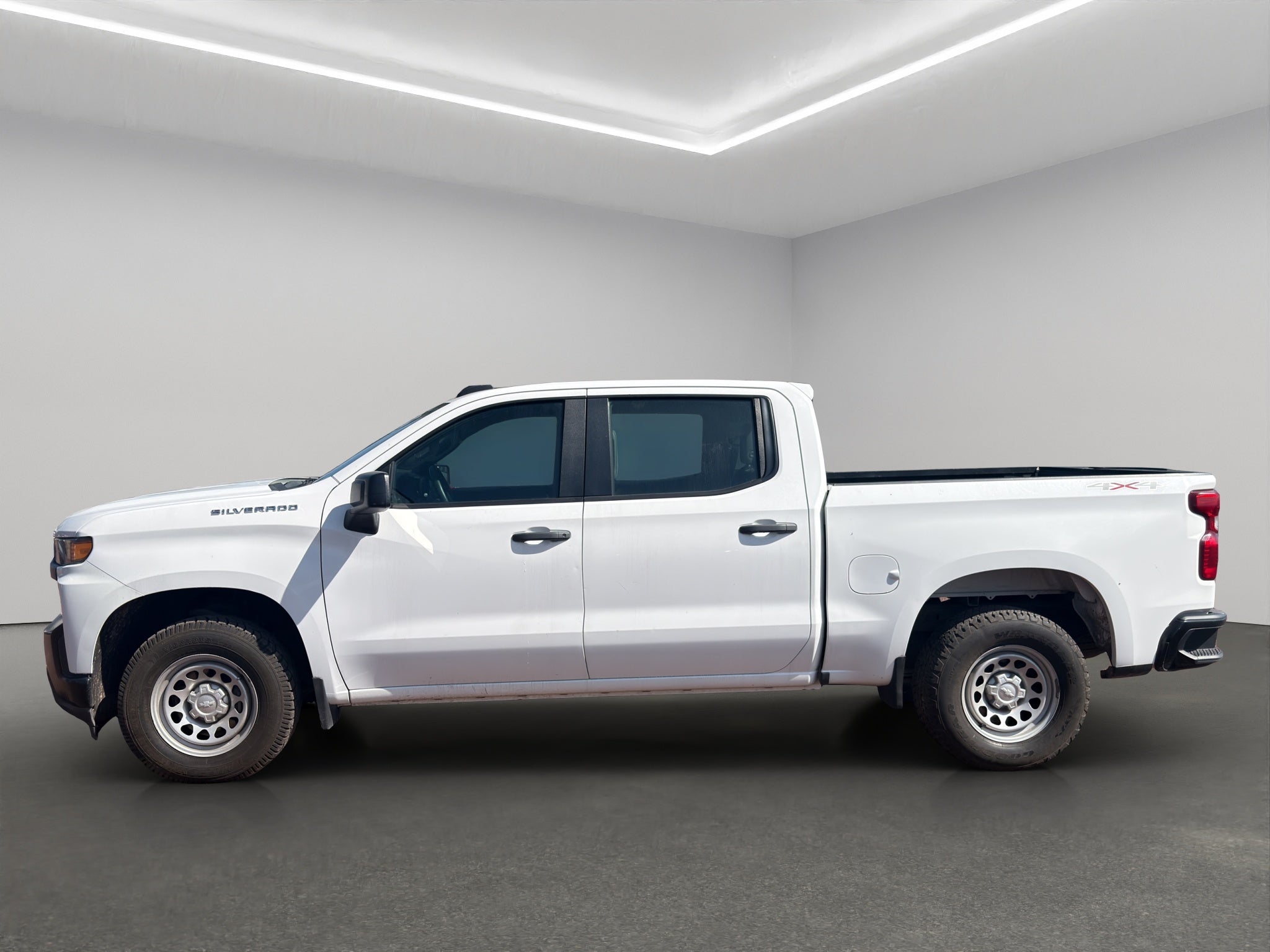 2021 Chevrolet Comerciales Silverado Pick-Up 4 pts. WT, Doble Cab., V6, 4.3l, TA, a/ac.