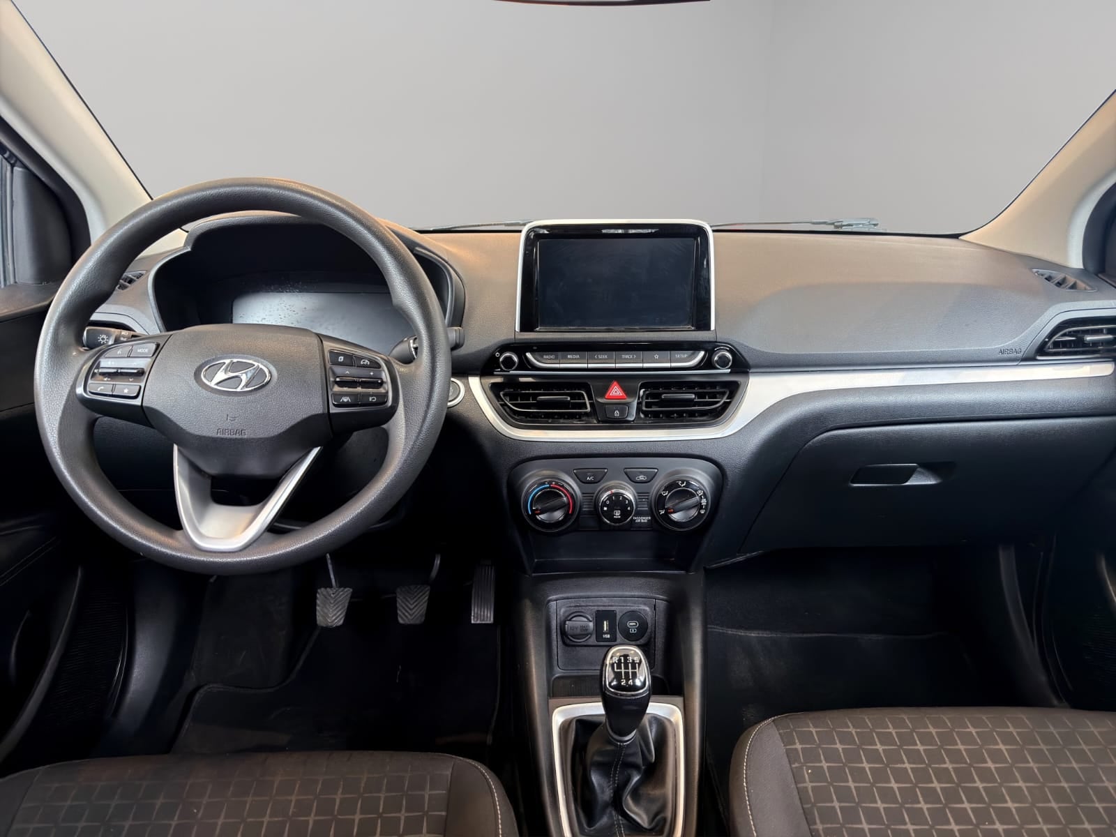 2023 Hyundai HB20 5 pts. HB GL, 1.6l, TM6, a/ac., RA-15