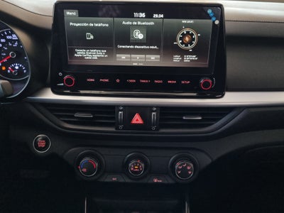 2023 Kia Forte 4 pts. EX, 2.0l, TA, a/ac., f. niebla, RA-16 (línea anterior)