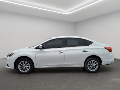 2018 Nissan Sentra 4 pts. Advance, TM6, a/ac., f. niebla, RA-16