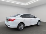 2018 Nissan Sentra 4 pts. Advance, TM6, a/ac., f. niebla, RA-16