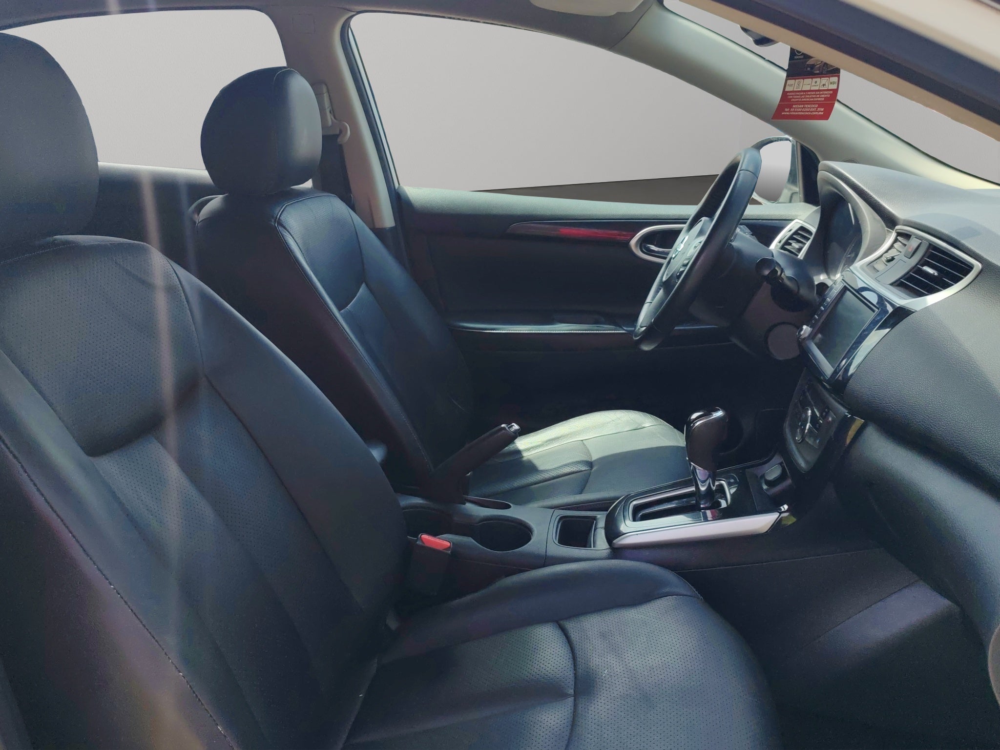 2019 Nissan Sentra 4 pts. Exclusive, TA, a/ac. Aut., piel, QC, GPS, f. led, RA-17 (línea anterior)