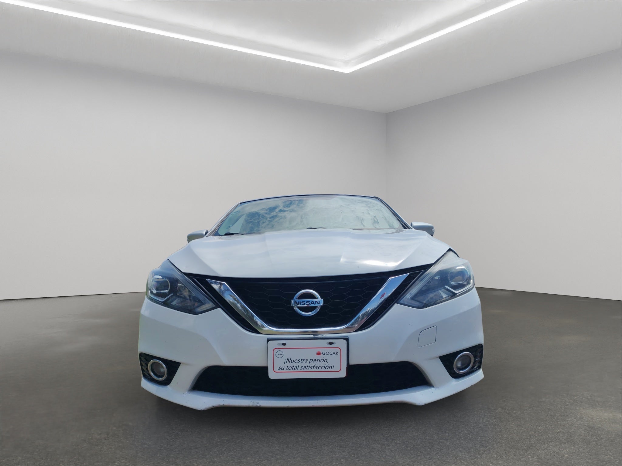 2019 Nissan Sentra 4 pts. Exclusive, TA, a/ac. Aut., piel, QC, GPS, f. led, RA-17 (línea anterior)