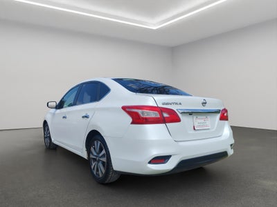 2019 Nissan Sentra 4 pts. Exclusive, TA, a/ac. Aut., piel, QC, GPS, f. led, RA-17 (línea anterior)