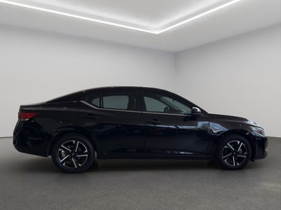 2024 Nissan Sentra 4 pts. Advance, TM6, a/ac., f. niebla, RA-16