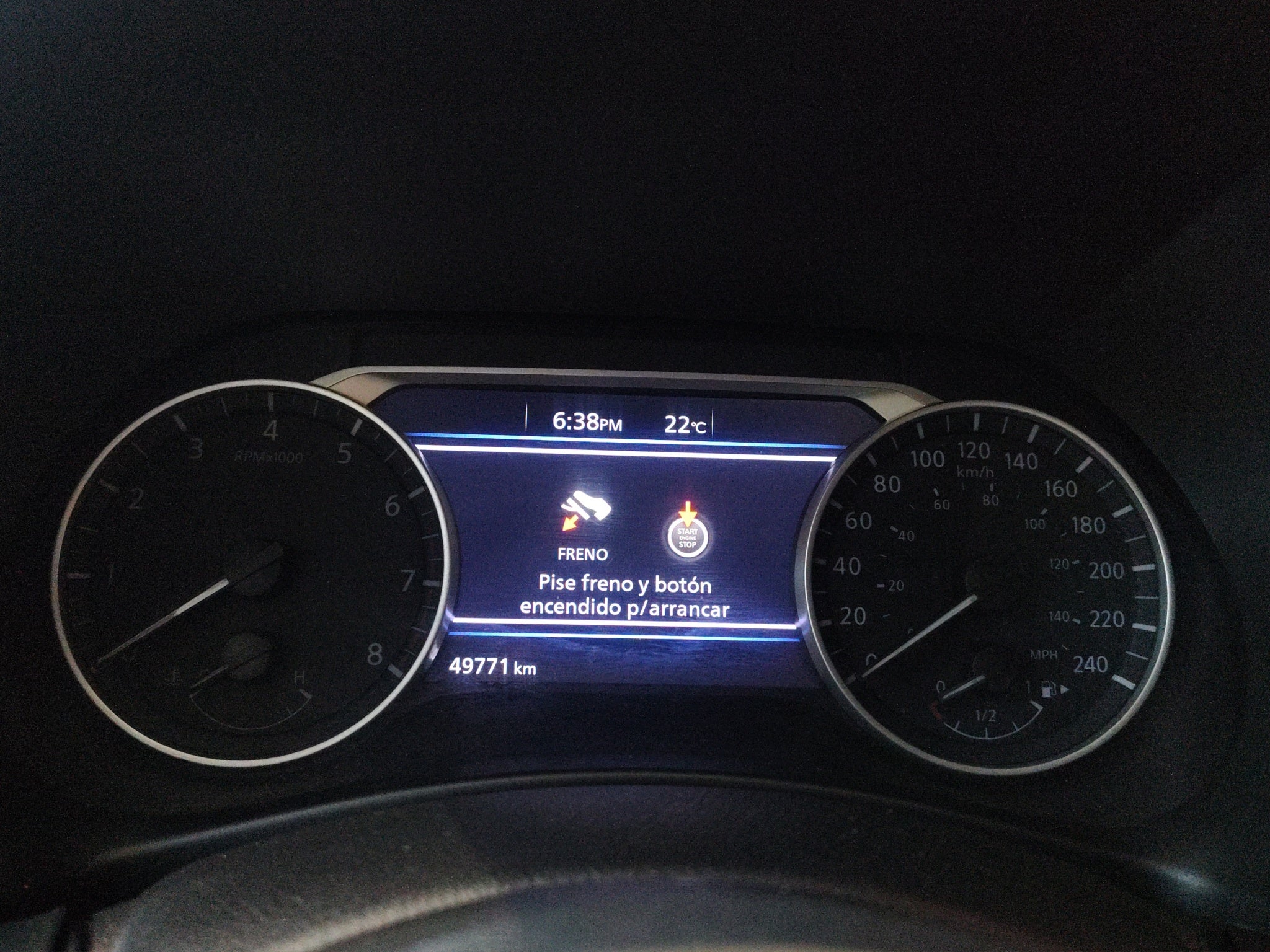 2024 Nissan Sentra 4 pts. SR Platinum, TA, a/ac. Aut., piel, QC, s. Bose, f. led, RA-18