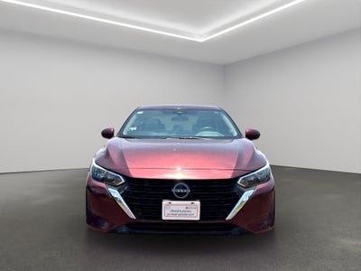 2024 Nissan Sentra 4 pts. Advance, TM6, a/ac., f. niebla, RA-16