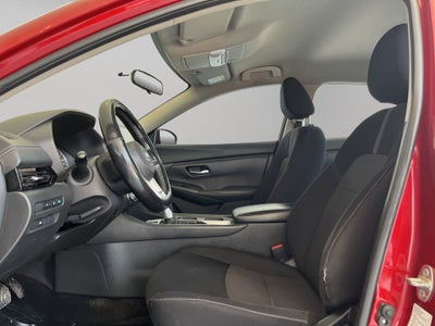 2023 Nissan Sentra 4 pts. Advance, TM6, a/ac., f. niebla, RA-16