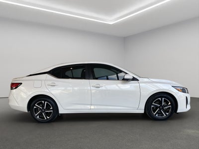2024 Nissan Sentra ADVANCE CVT
