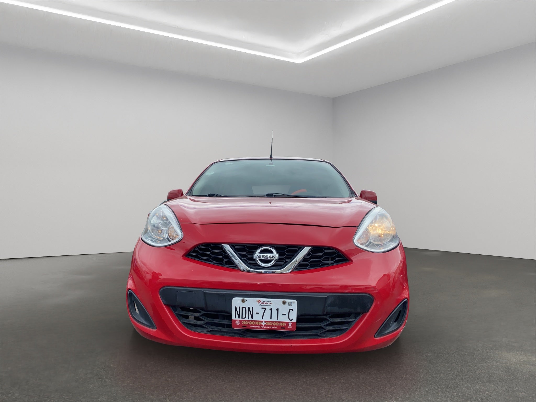 2018 Nissan March 5 pts. HB Sense, TM5, a/ac., CD, Bluetooth, R-14