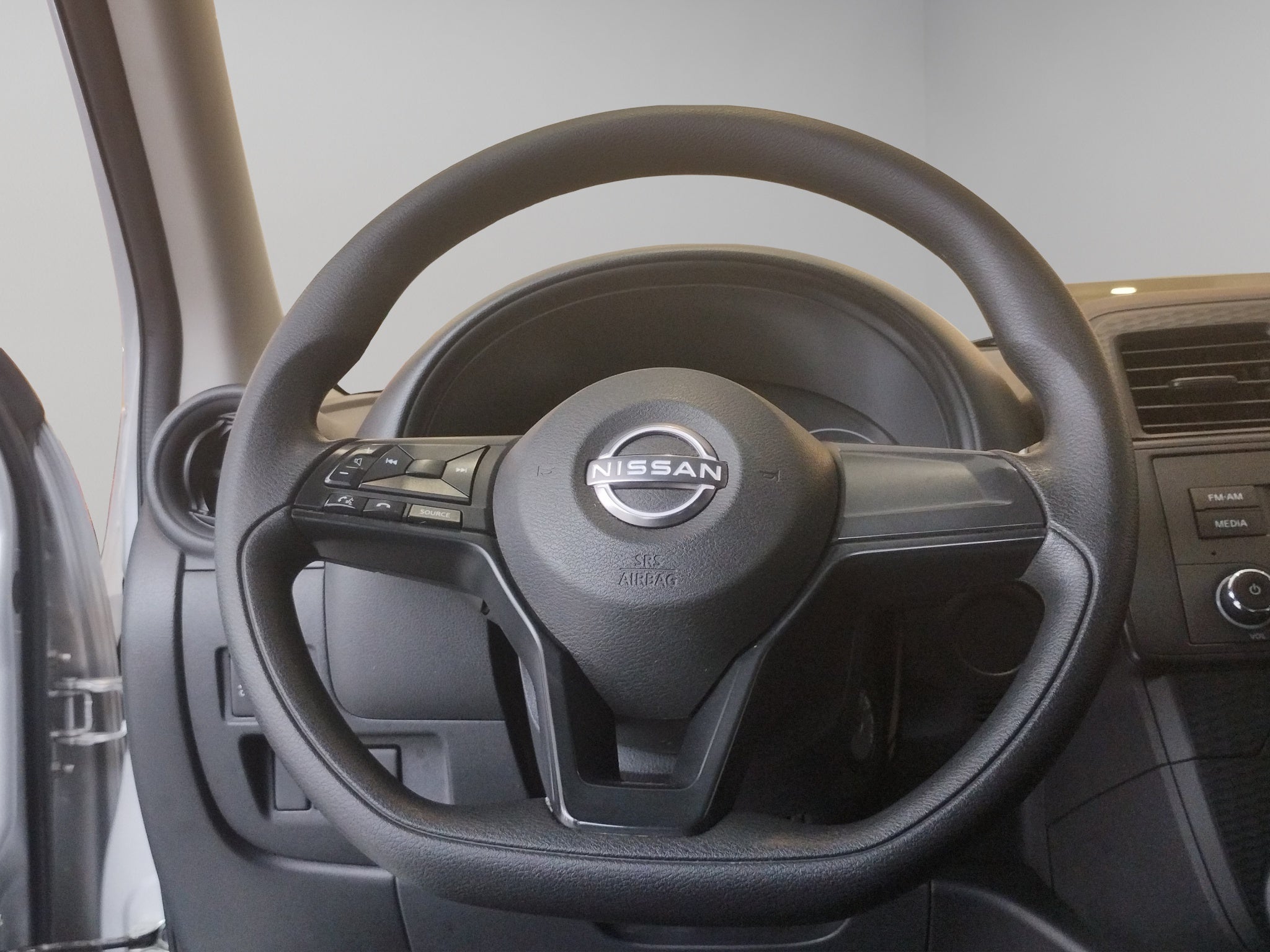 2024 Nissan March 5 pts. HB Sense, TM5, a/ac., R-14