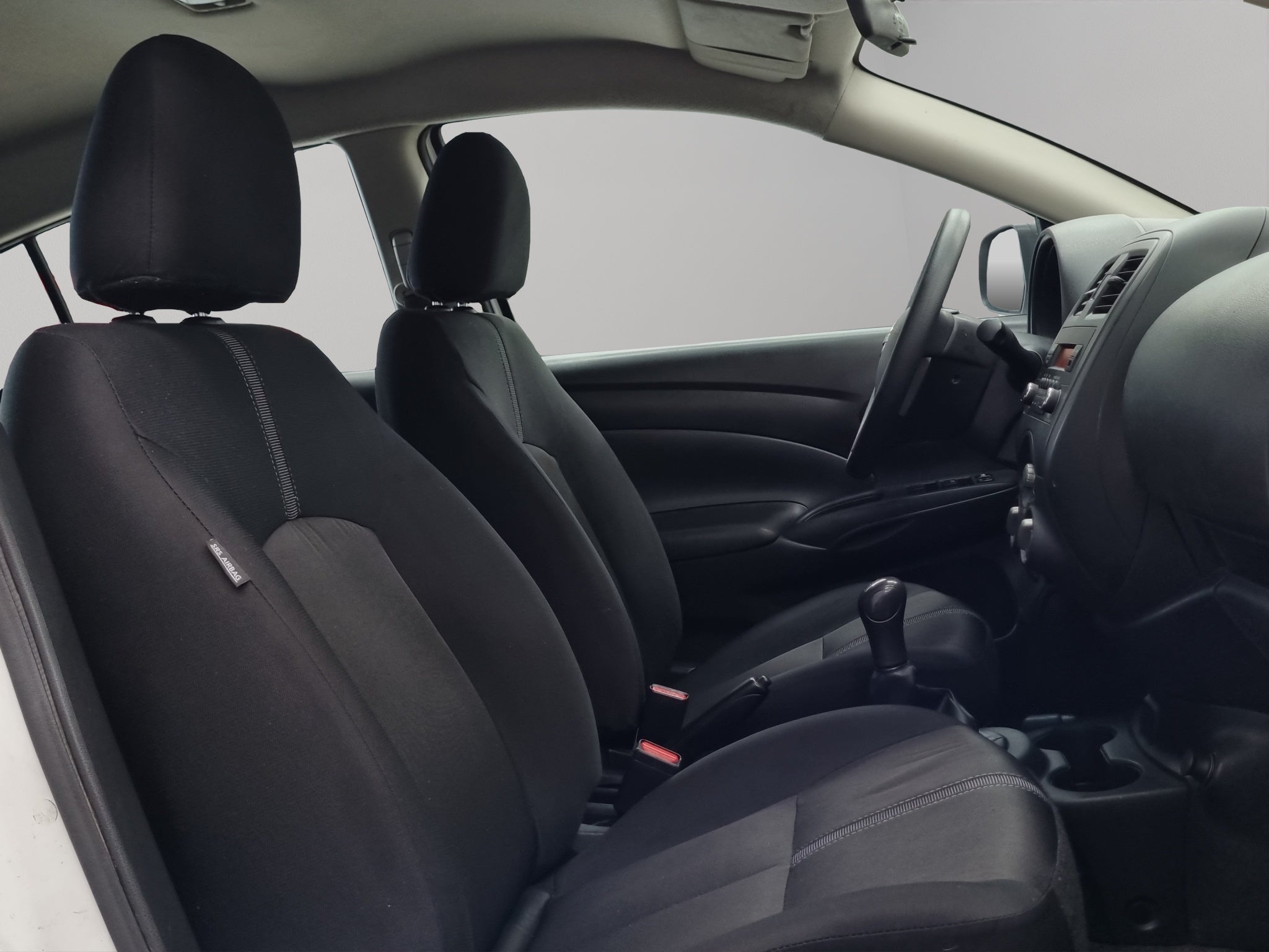2023 Nissan V-Drive 4 pts. Base, TM5, a/ac., VE, RA-15