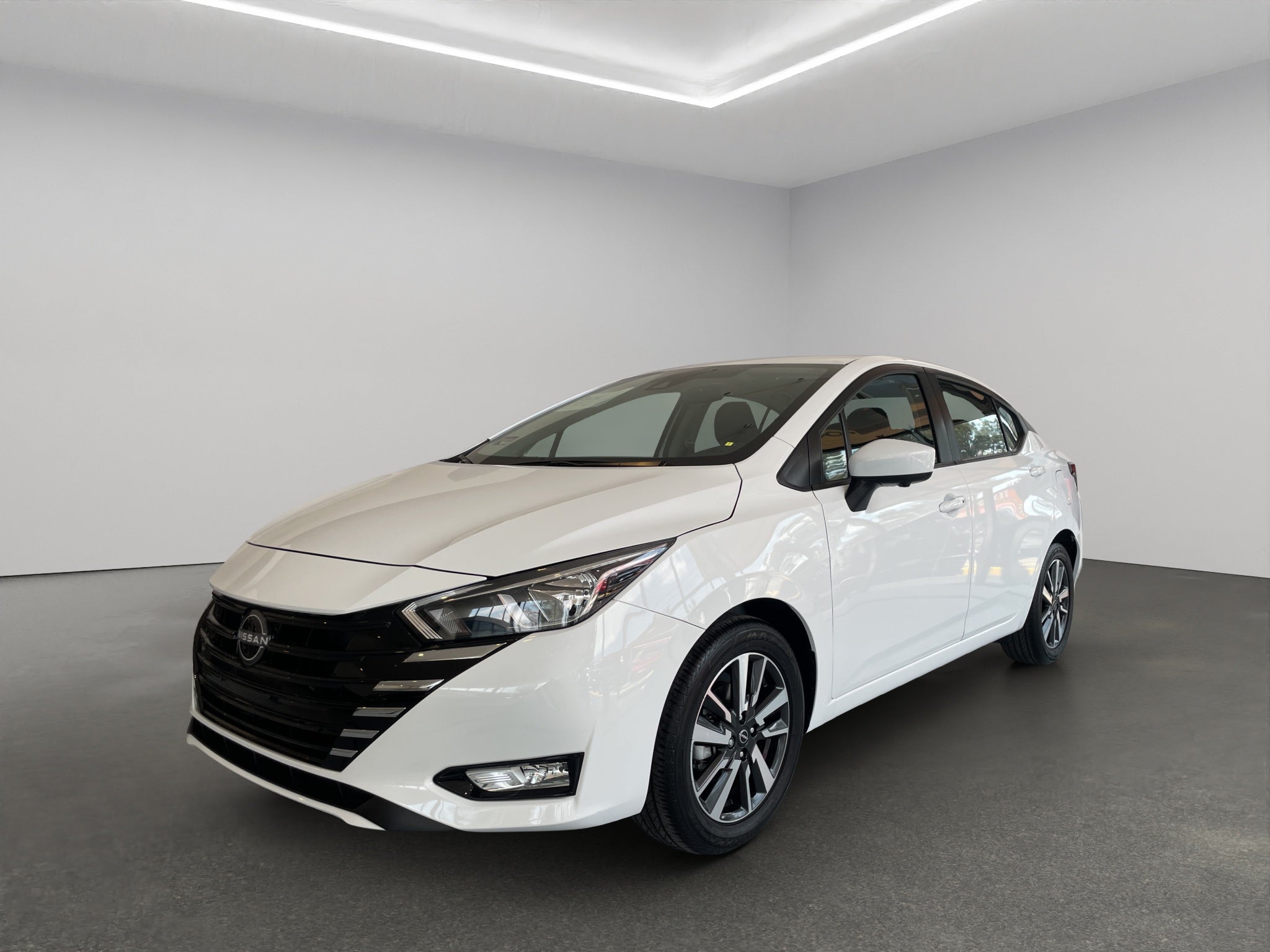 2024 Nissan Versa ADVANCE CVT