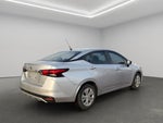 2022 Nissan Versa 4 pts. Sense, TM5, a/ac., VE, R-15 (línea anterior)
