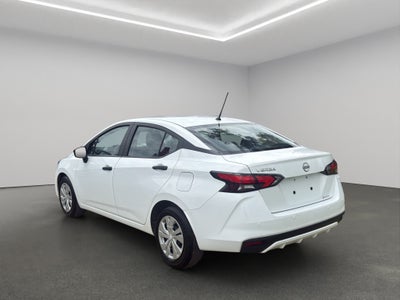 2025 Nissan Versa 4 pts. Sense, TM5, a/ac., R-15 (línea anterior)
