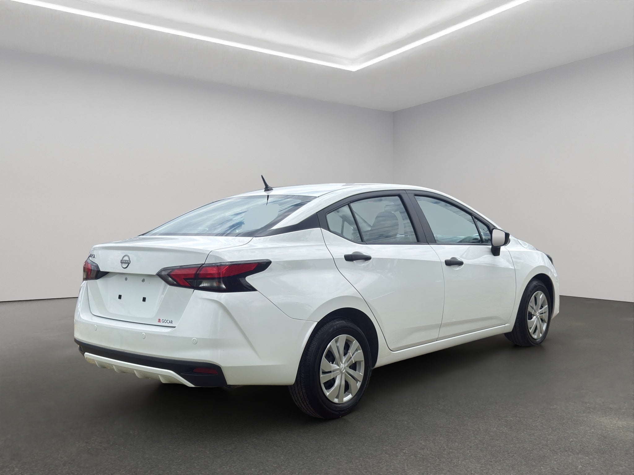 2025 Nissan Versa 4 pts. Sense, TM5, a/ac., R-15 (línea anterior)