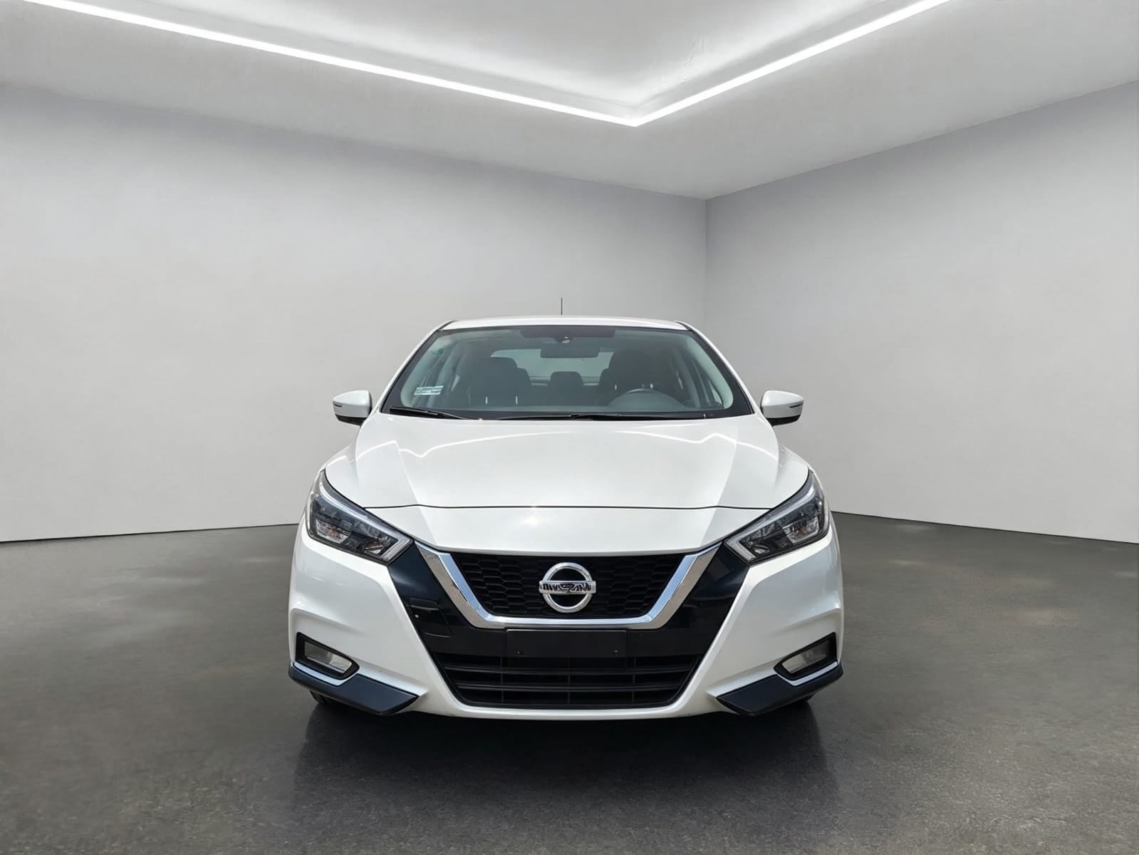2020 Nissan Versa 4 pts. Exclusive, TA, a/ac. Aut., VE, piel, GPS, f. niebla, RA-17 (línea nueva)