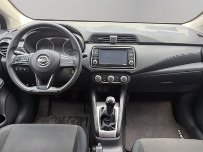 2024 Nissan Versa 4 pts. Sense, TM5, a/ac., R-15