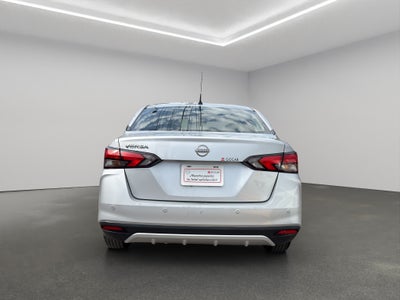 2024 Nissan Versa 4 pts. Sense, TM5, a/ac., R-15