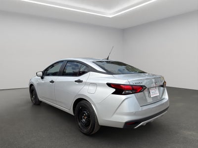 2024 Nissan Versa 4 pts. Sense, TM5, a/ac., R-15
