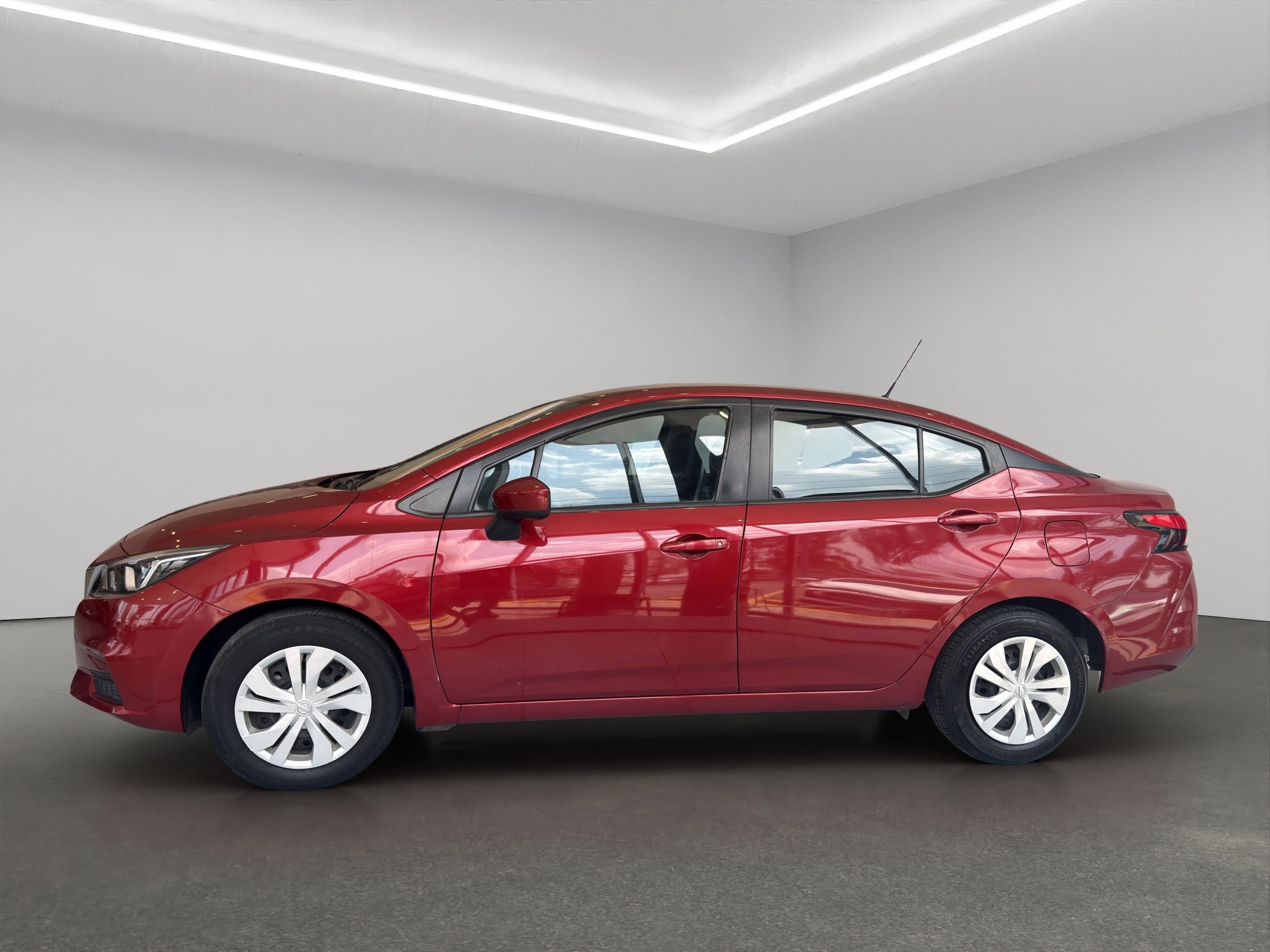 2021 Nissan Versa 4 pts. Sense, TM5, a/ac., VE, R-15