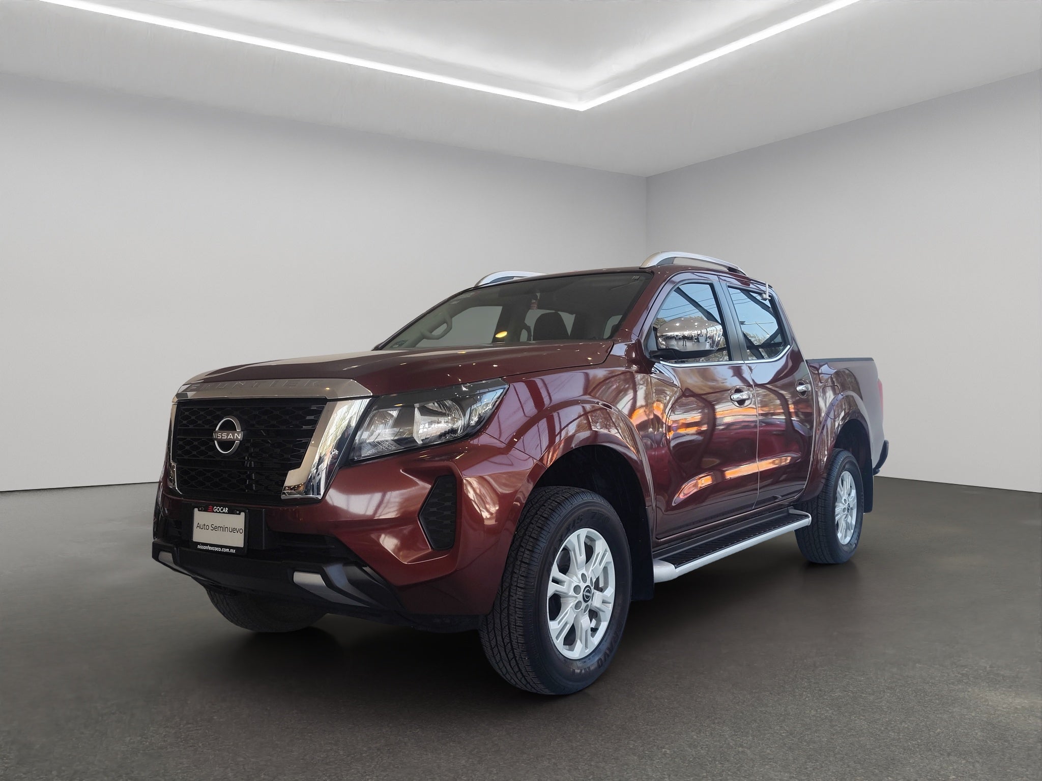 2023 Nissan Comerciales Frontier y NP 300 Frontier Pick-Up 4 pts. Frontier LE, Doble Cab., L4, 2.5l, TM6, a/ac., VE, estribos, RA-17