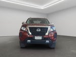 2023 Nissan Comerciales Frontier y NP 300 Frontier Pick-Up 4 pts. Frontier LE, Doble Cab., L4, 2.5l, TM6, a/ac., VE, estribos, RA-17