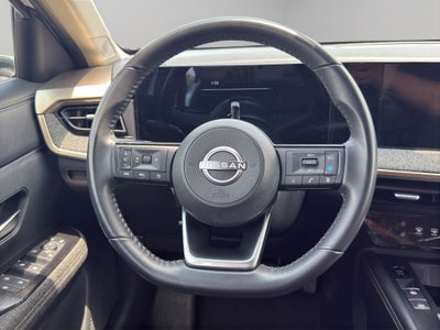 2025 Nissan Kicks VUD 5 pts. Platinum, 2.0l, TA, TP, s. Bose, pantalla touch 12