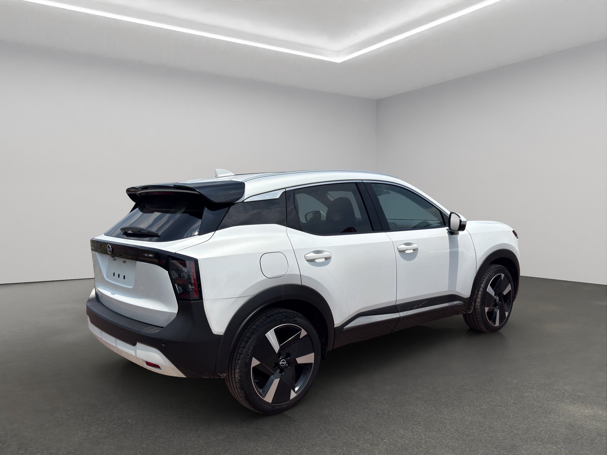 2025 Nissan Kicks VUD 5 pts. Platinum, 2.0l, TA, TP, s. Bose, pantalla touch 12