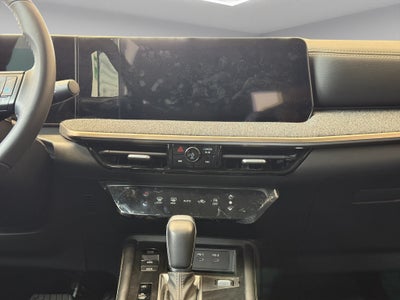 2025 Nissan Kicks VUD 5 pts. Platinum, 2.0l, TA, TP, s. Bose, pantalla touch 12