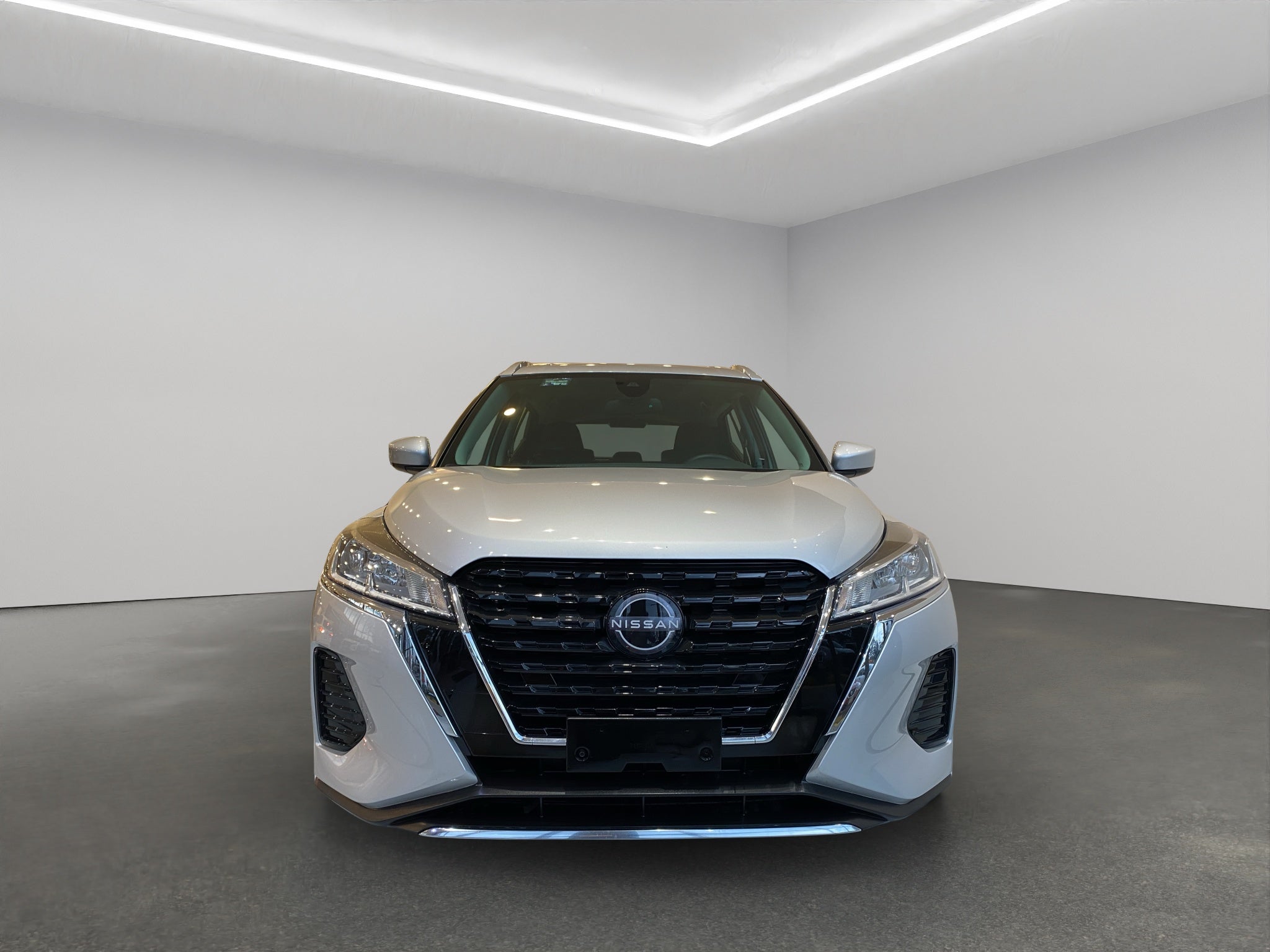 2025 Nissan Kicks VUD 5 pts. Play Advance e-Power, E-REV, TA, RA-17 (línea nueva)