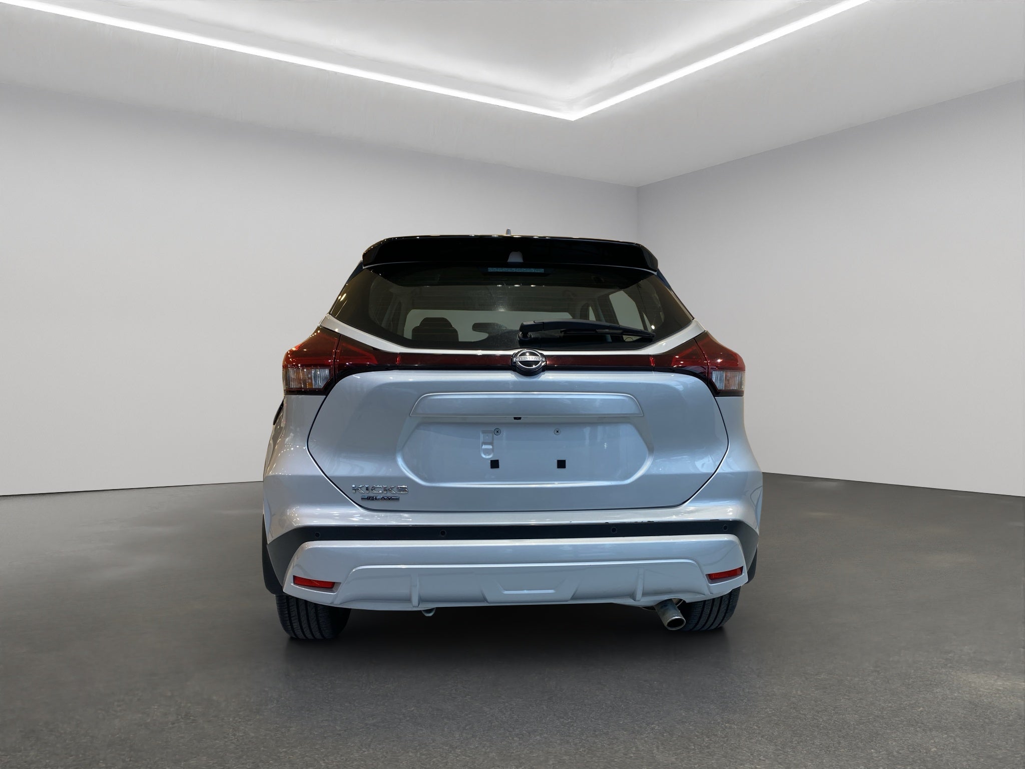 2025 Nissan Kicks VUD 5 pts. Play Advance e-Power, E-REV, TA, RA-17 (línea nueva)
