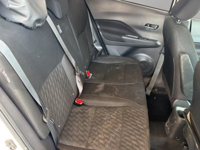 2024 Nissan Kicks VUD 5 pts. Advance e-Power, E-REV, TA, RA-17 (línea anterior)