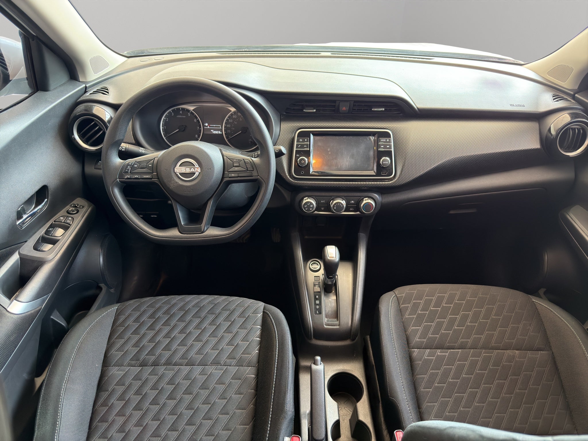 2024 Nissan Kicks VUD 5 pts. Advance e-Power, E-REV, TA, RA-17 (línea anterior)