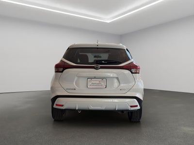 2024 Nissan Kicks VUD 5 pts. Advance e-Power, E-REV, TA, RA-17 (línea anterior)