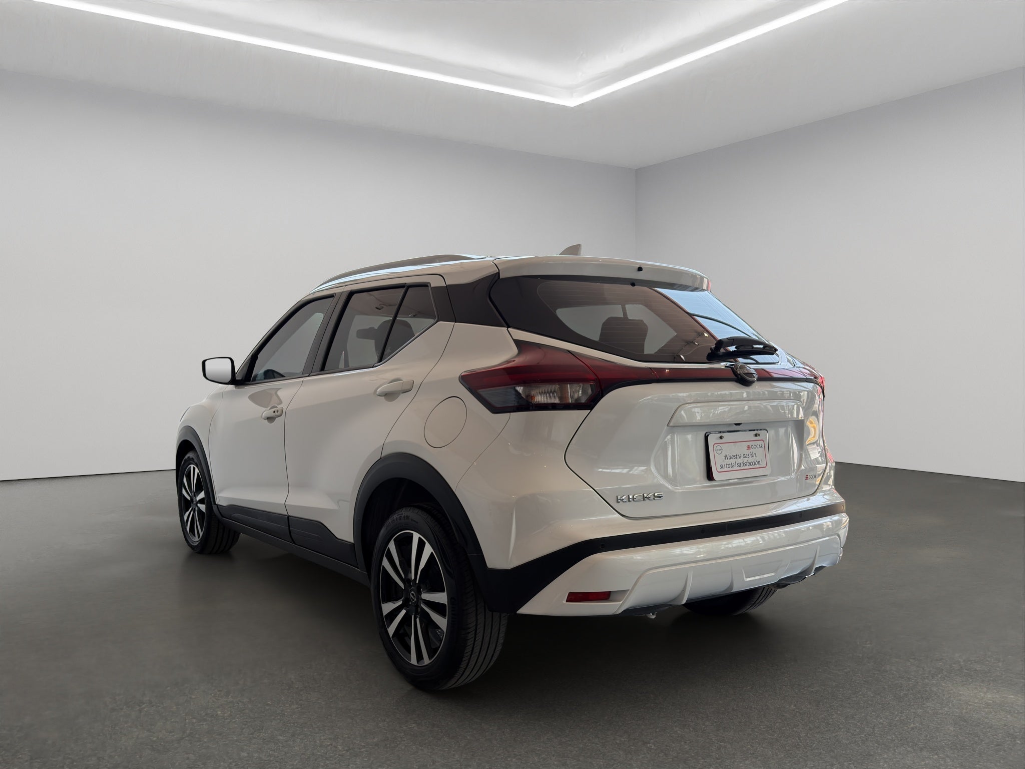 2024 Nissan Kicks VUD 5 pts. Advance e-Power, E-REV, TA, RA-17 (línea anterior)