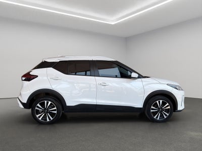 2024 Nissan Kicks VUD 5 pts. Advance e-Power, E-REV, TA, RA-17 (línea anterior)