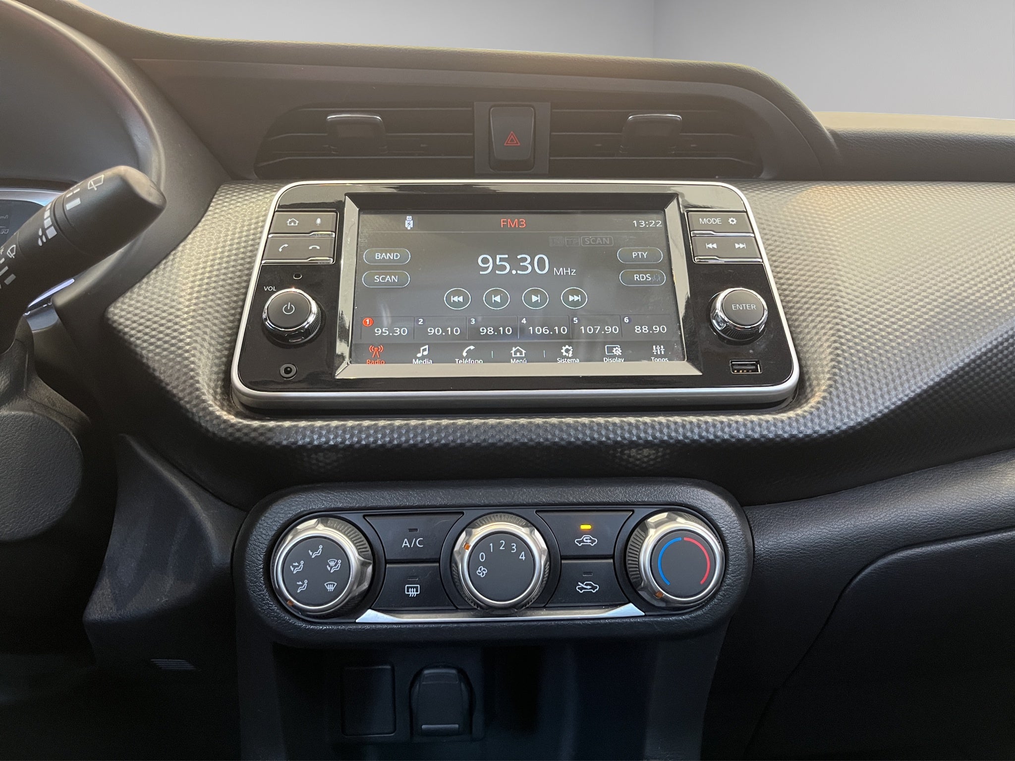 2024 Nissan Kicks VUD 5 PTS. ADVANCE , TA, CVT 1.6