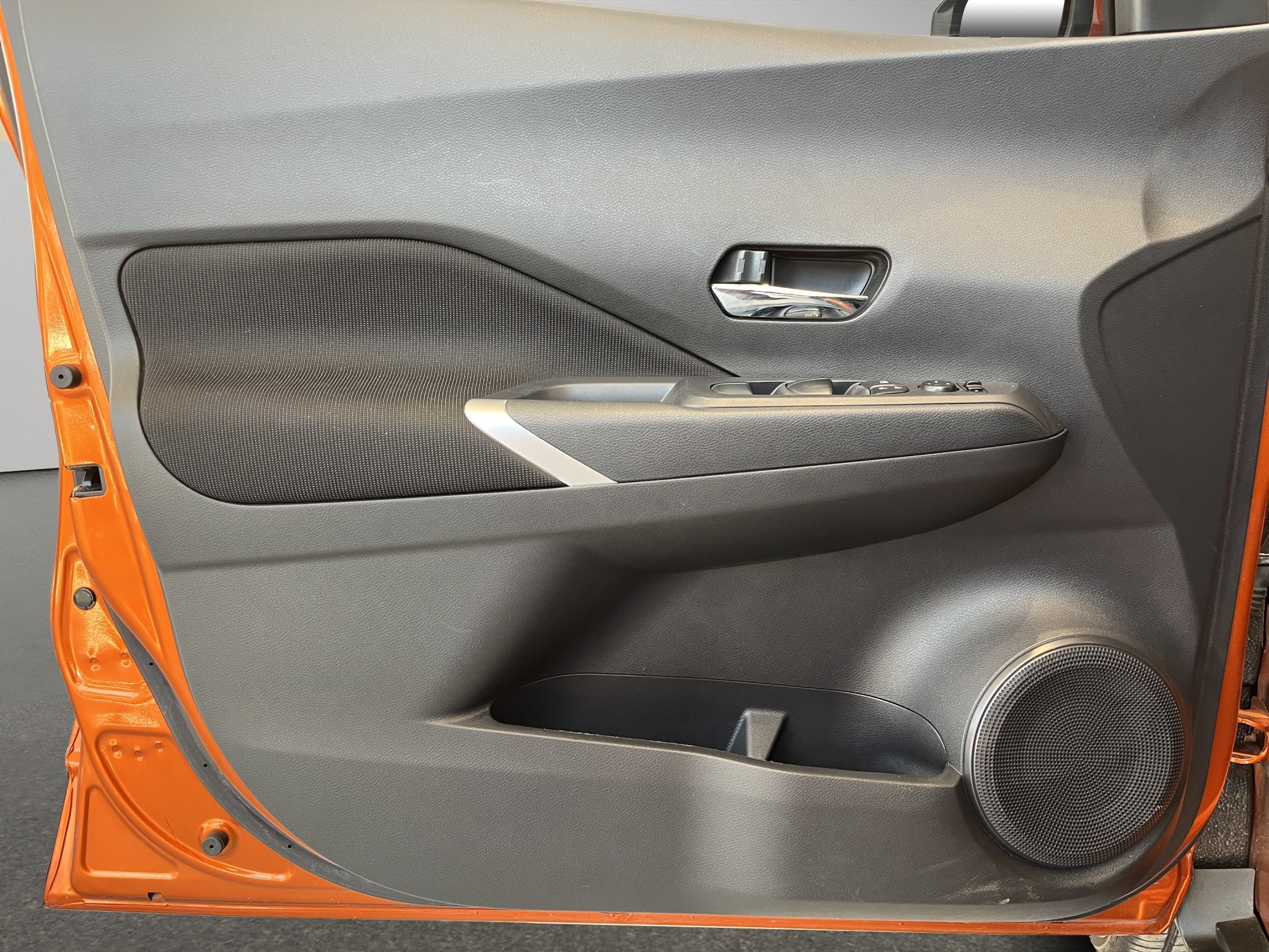 2024 Nissan Kicks VUD 5 PTS. ADVANCE , TA, CVT 1.6