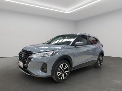 2025 Nissan Kicks VUD 5 pts. Play Advance, 1.6l, TM5, RA-17 (línea nueva)