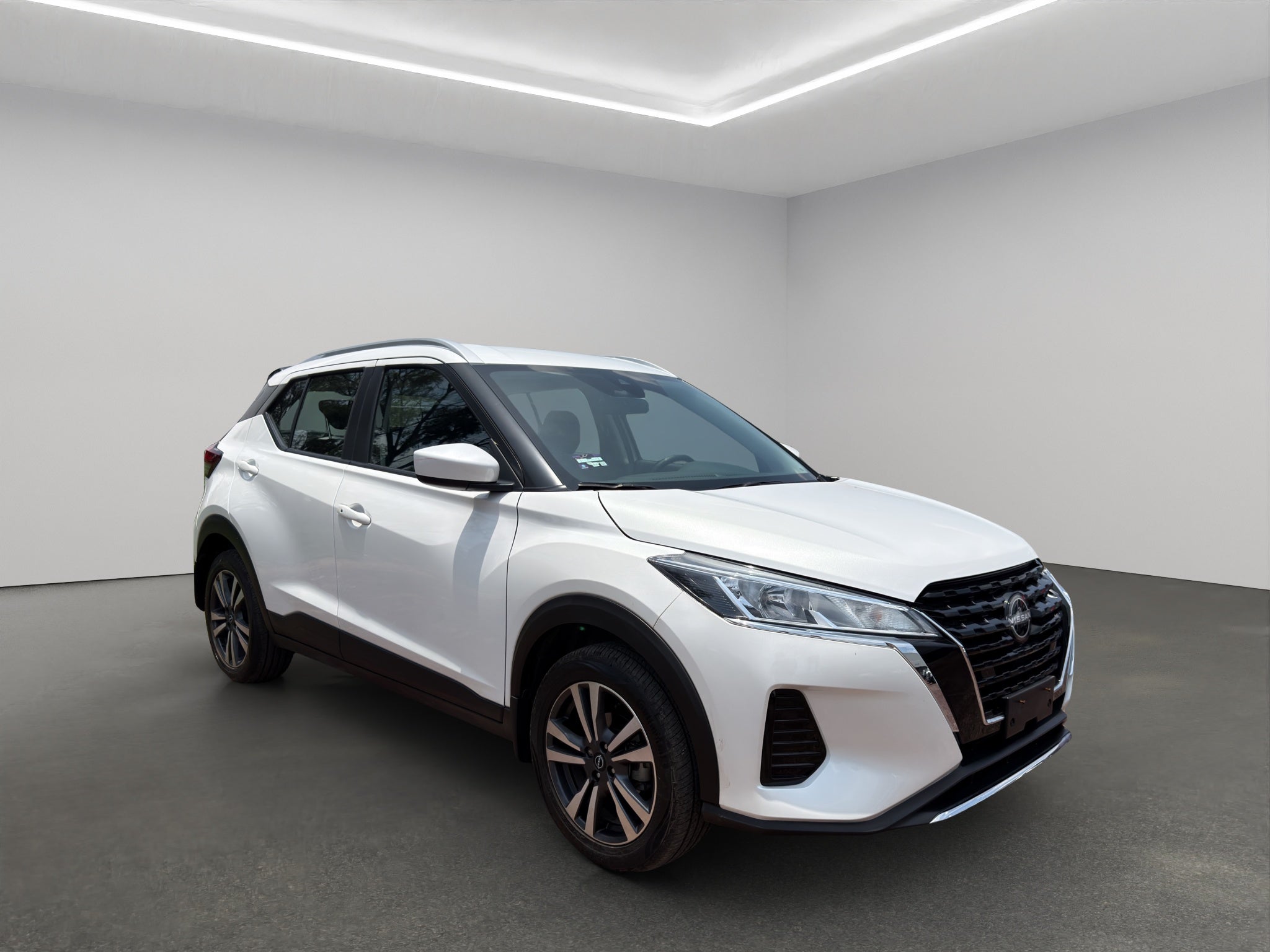 2025 Nissan Kicks VUD 5 pts. Play Advance e-Power, E-REV, TA, RA-17 (línea nueva)