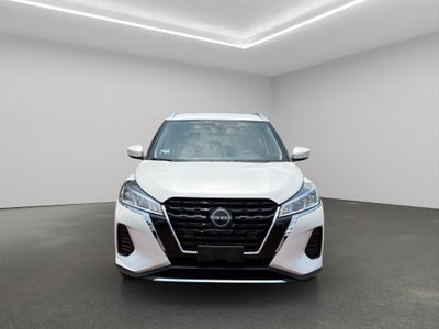 2025 Nissan Kicks VUD 5 pts. Play Advance e-Power, E-REV, TA, RA-17 (línea nueva)