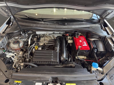 2021 Volkswagen Tiguan VUD 5 pts. Comfortline, 1.4T, DSG, piel, f. niebla, cámara reversa, RA-17