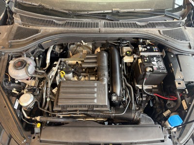 2024 Volkswagen Jetta A7 4 pts. Comfortline, 1.4T, TA, RA-16 (línea anterior)
