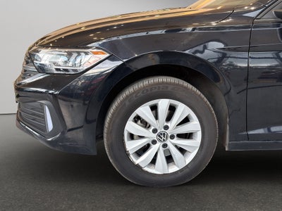 2024 Volkswagen Jetta A7 4 pts. Comfortline, 1.4T, TA, RA-16 (línea anterior)