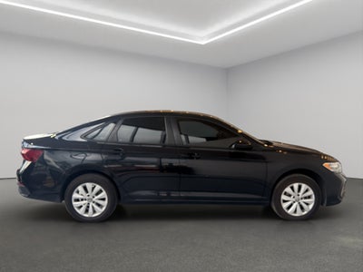 2024 Volkswagen Jetta A7 4 pts. Comfortline, 1.4T, TA, RA-16 (línea anterior)